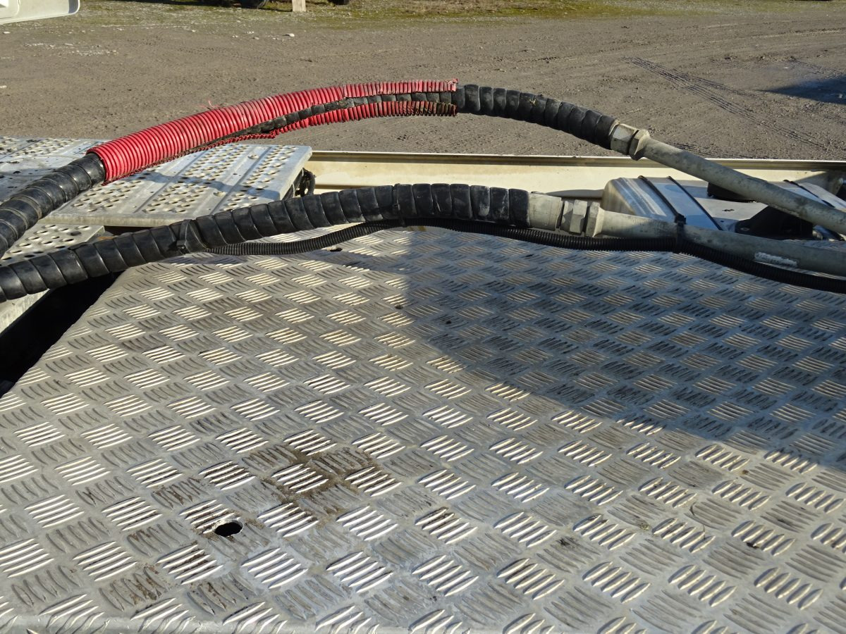 Cabeza tractora MERCEDES ACTROS 1845: foto 8 Cabeza tractora MERCEDES ACTROS 1845: foto 8