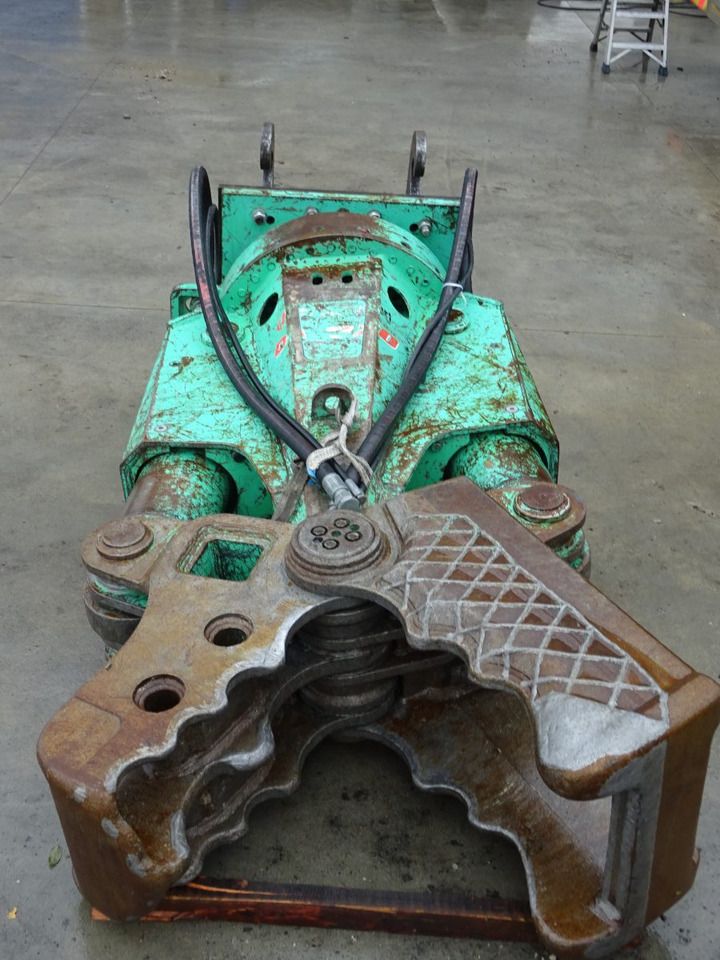 MONTABERT DA370ME - Cizalla de demolición: foto 1 MONTABERT DA370ME - Cizalla de demolición: foto 1