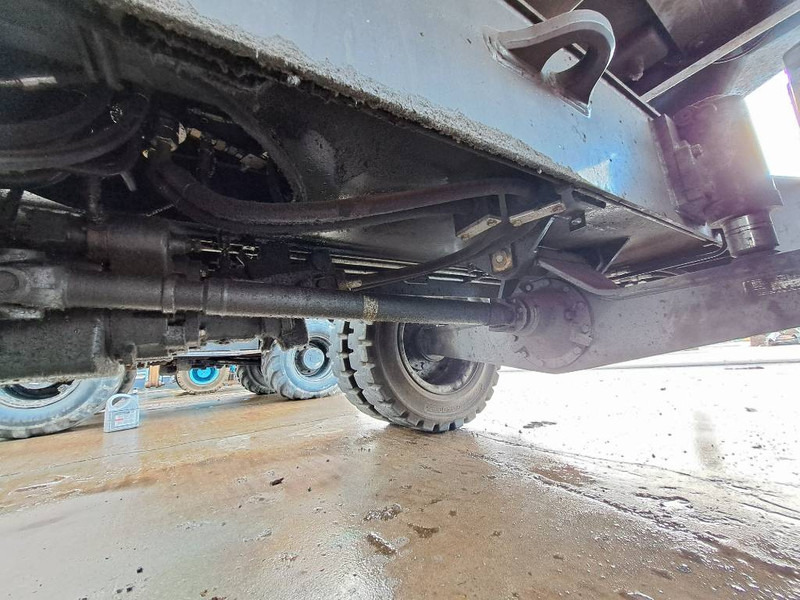 Manipulador de materiales para transporte de basura Fuchs MHL 310: foto 12