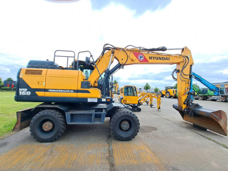 Hyundai HW 160 - Excavadora de ruedas: foto 5 Hyundai HW 160 - Excavadora de ruedas: foto 5