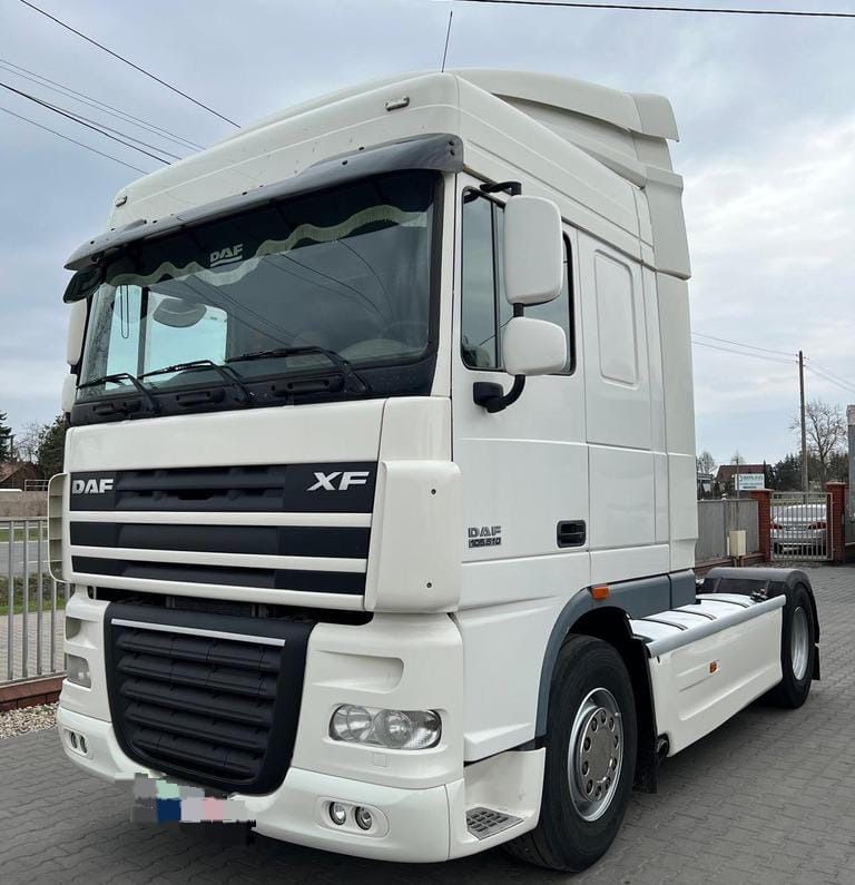 DAF XF 105 - Cabeza tractora: foto 2 DAF XF 105 - Cabeza tractora: foto 2