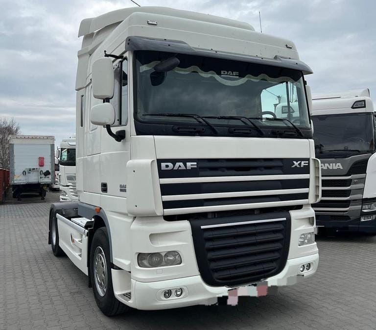 DAF XF 105 - Cabeza tractora: foto 1 DAF XF 105 - Cabeza tractora: foto 1