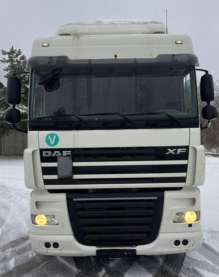 Cabeza tractora DAF Xf105 Tractor unit: foto 1
