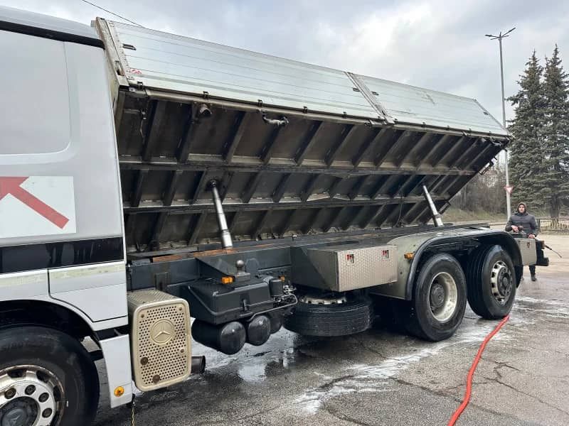 MERCEDES-BENZ Actros 1840 - Volquete camión: foto 5 MERCEDES-BENZ Actros 1840 - Volquete camión: foto 5