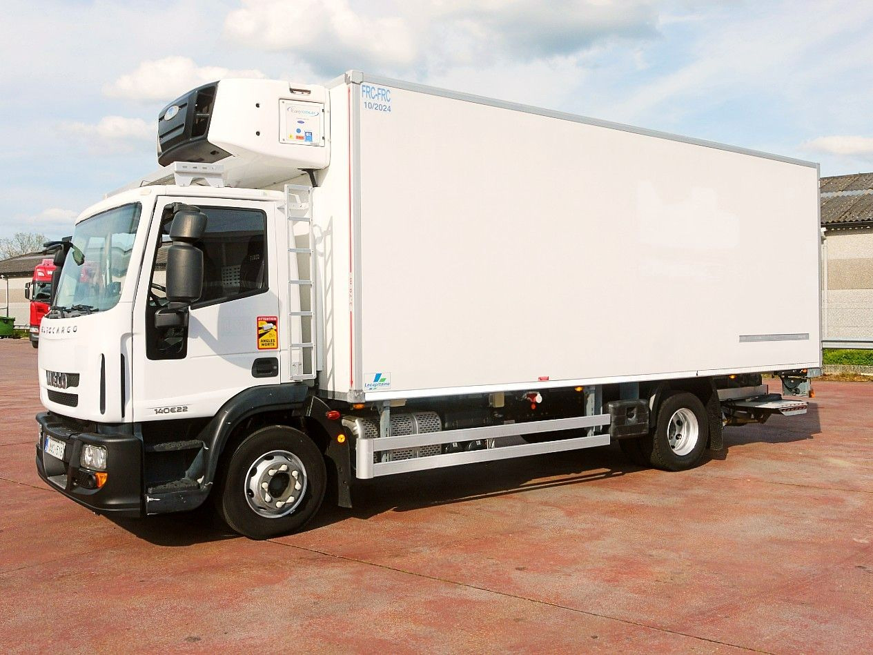 Iveco 140E22 KUHLKOFER CARRIER SUPRA 1150MT AC RETARDR - Frigorífico camión: foto 4 Iveco 140E22 KUHLKOFER CARRIER SUPRA 1150MT AC RETARDR - Frigorífico camión: foto 4
