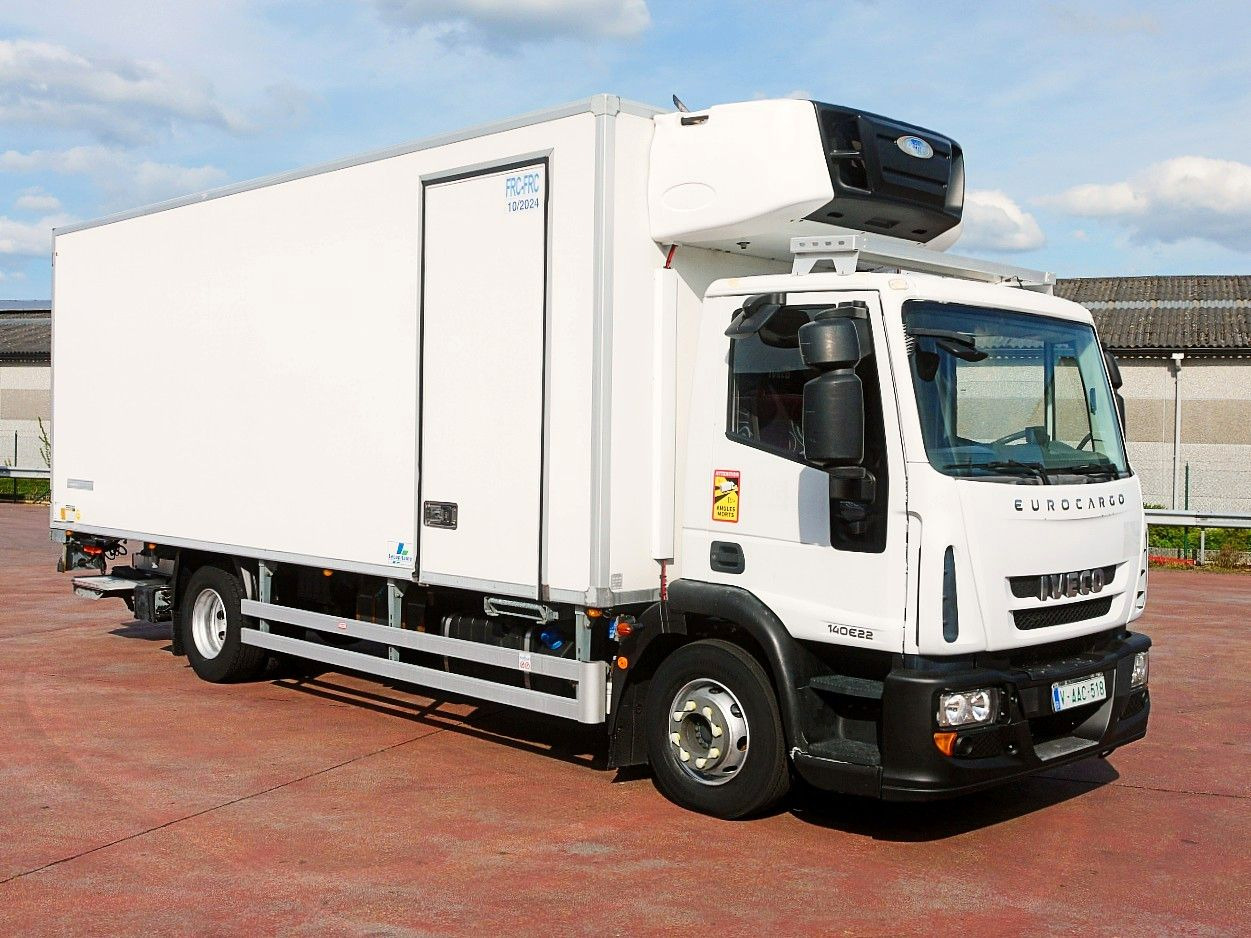 Iveco 140E22 KUHLKOFER CARRIER SUPRA 1150MT AC RETARDR - Frigorífico camión: foto 2 Iveco 140E22 KUHLKOFER CARRIER SUPRA 1150MT AC RETARDR - Frigorífico camión: foto 2