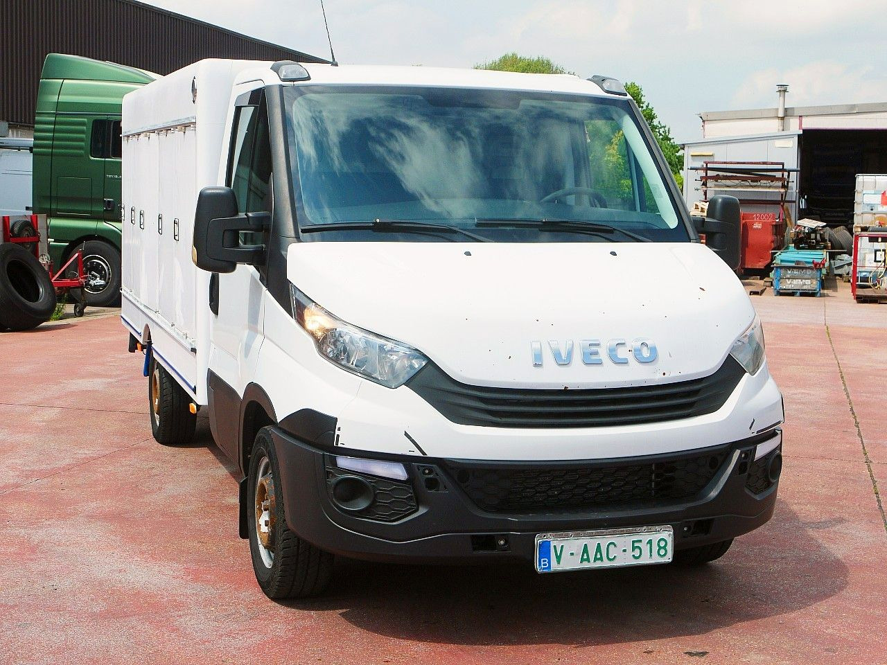 Iveco 35S12 DAILY ISOTHERM KOFFER 5 TURIG / AIRCO - Frigorífico furgoneta: foto 1 Iveco 35S12 DAILY ISOTHERM KOFFER 5 TURIG / AIRCO - Frigorífico furgoneta: foto 1
