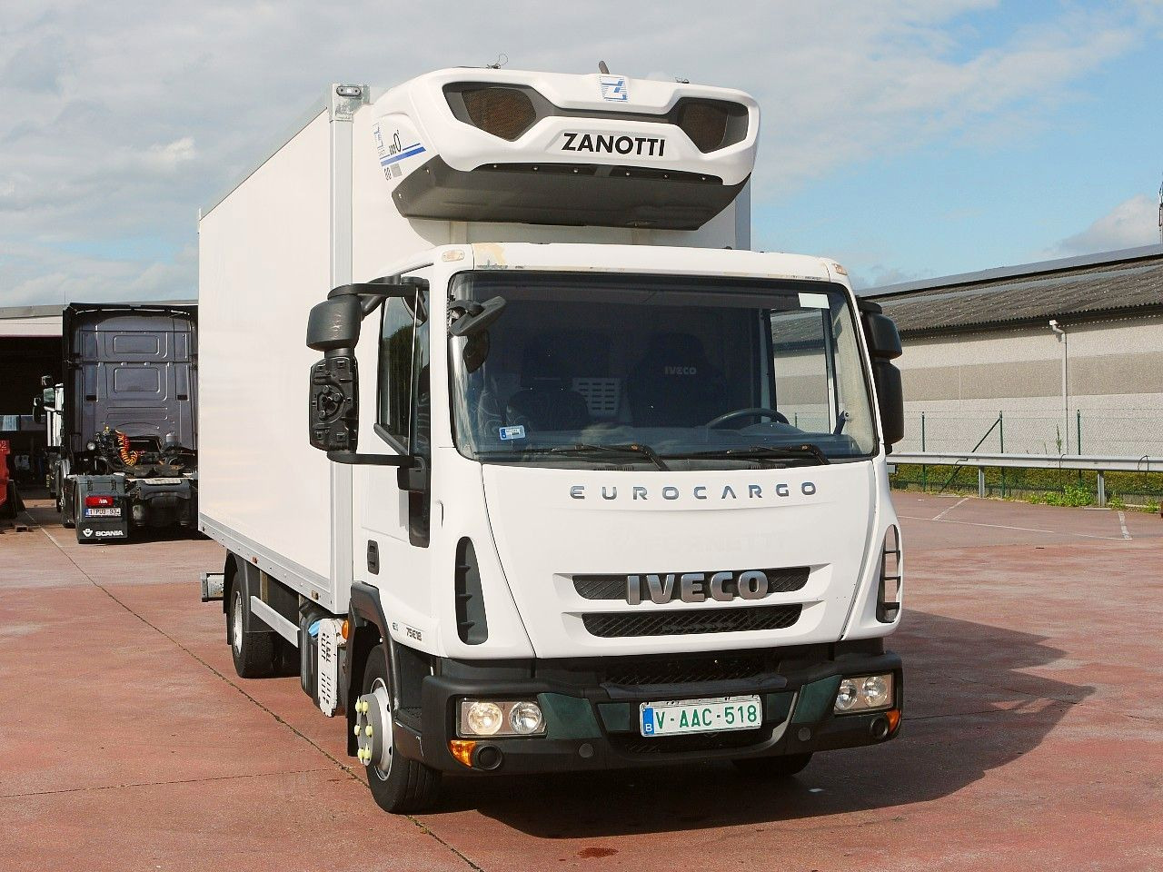 Iveco 75E16 EUROCARGO KUHOKOFFER ZANOTTI -30C Iveco 75E16 EUROCARGO KUHOKOFFER ZANOTTI -30C - Frigorífico camión: foto 1 Iveco 75E16 EUROCARGO KUHOKOFFER ZANOTTI -30C Iveco 75E16 EUROCARGO KUHOKOFFER ZANOTTI -30C - Frigorífico camión: foto 1
