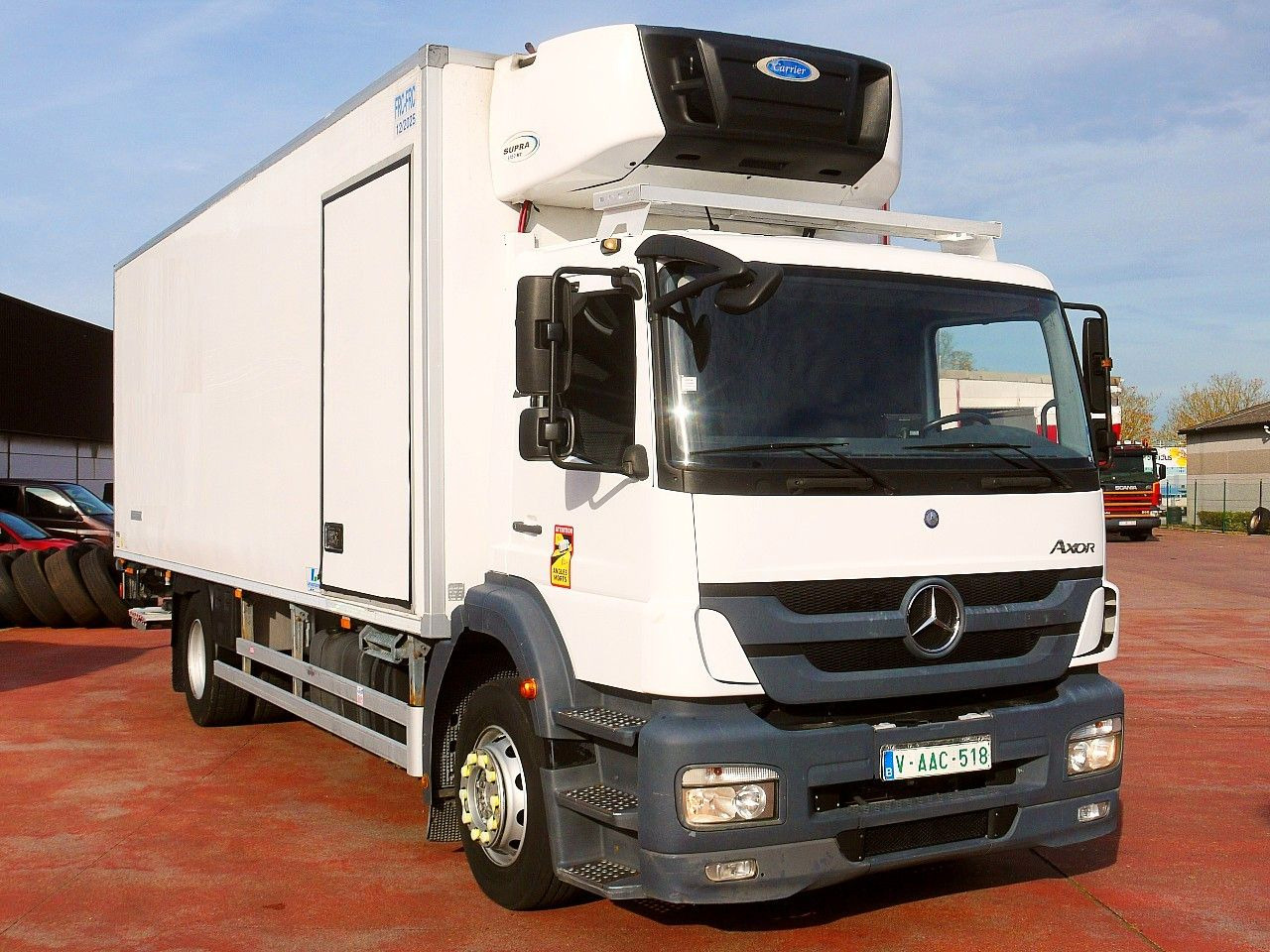 Mercedes-Benz 1829 AXOR KUHOKOFFER CARRIER SUPRA 1150MT A/C - Frigorífico camión: foto 1 Mercedes-Benz 1829 AXOR KUHOKOFFER CARRIER SUPRA 1150MT A/C - Frigorífico camión: foto 1