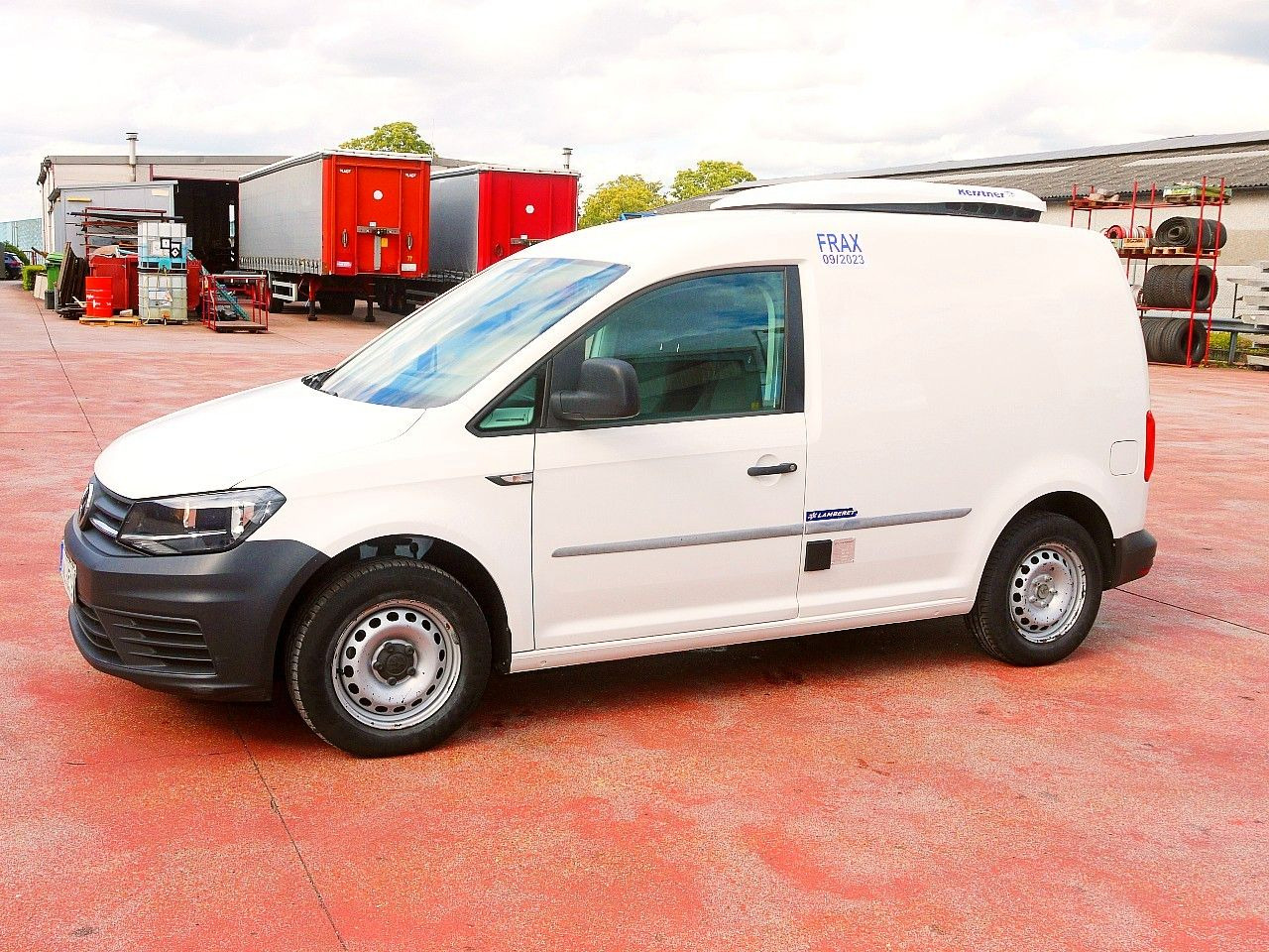 Volkswagen CADDY 2.0 KONVEKTA -2c A/C €6 - Frigorífico furgoneta: foto 4 Volkswagen CADDY 2.0 KONVEKTA -2c A/C €6 - Frigorífico furgoneta: foto 4