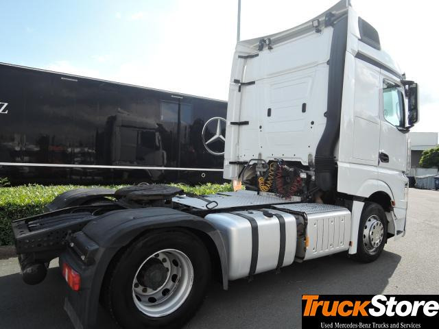 Mercedes-Benz Actros 1845 LS - Cabeza tractora: foto 4 Mercedes-Benz Actros 1845 LS - Cabeza tractora: foto 4