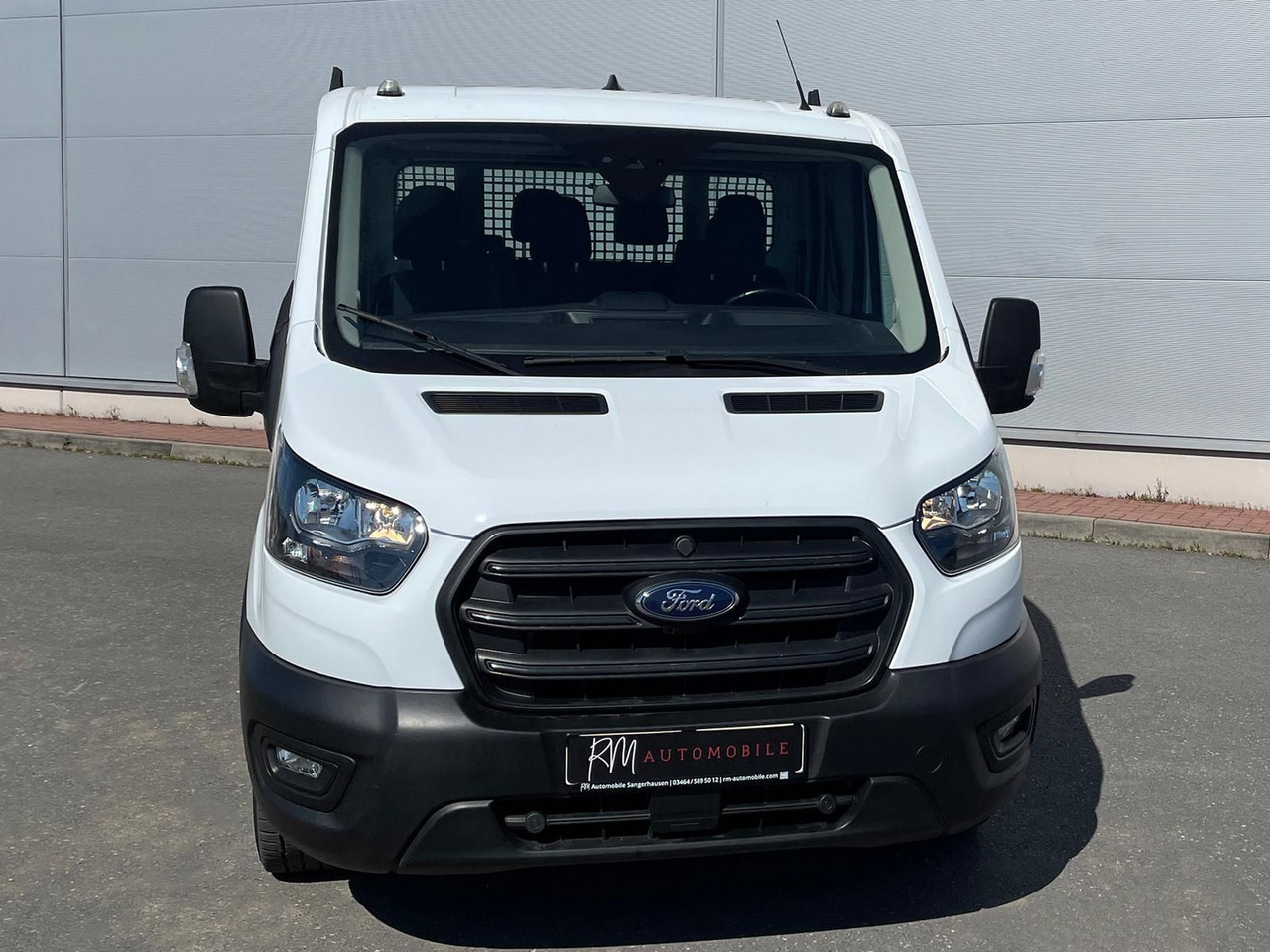 Ford Transit V363 Pritsche L3 DOKA KRAN TEMPOMAT AHK - Coche: foto 3 Ford Transit V363 Pritsche L3 DOKA KRAN TEMPOMAT AHK - Coche: foto 3