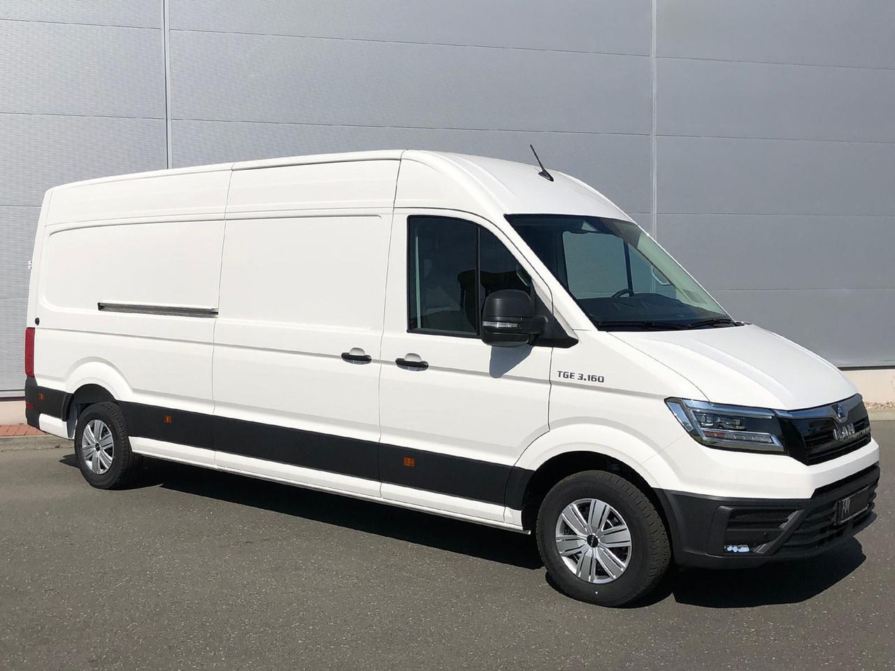 MAN TGE 3.160 Kasten L4H3 LED HECK AUTOM AHK TEMP - Furgón: foto 2 MAN TGE 3.160 Kasten L4H3 LED HECK AUTOM AHK TEMP - Furgón: foto 2