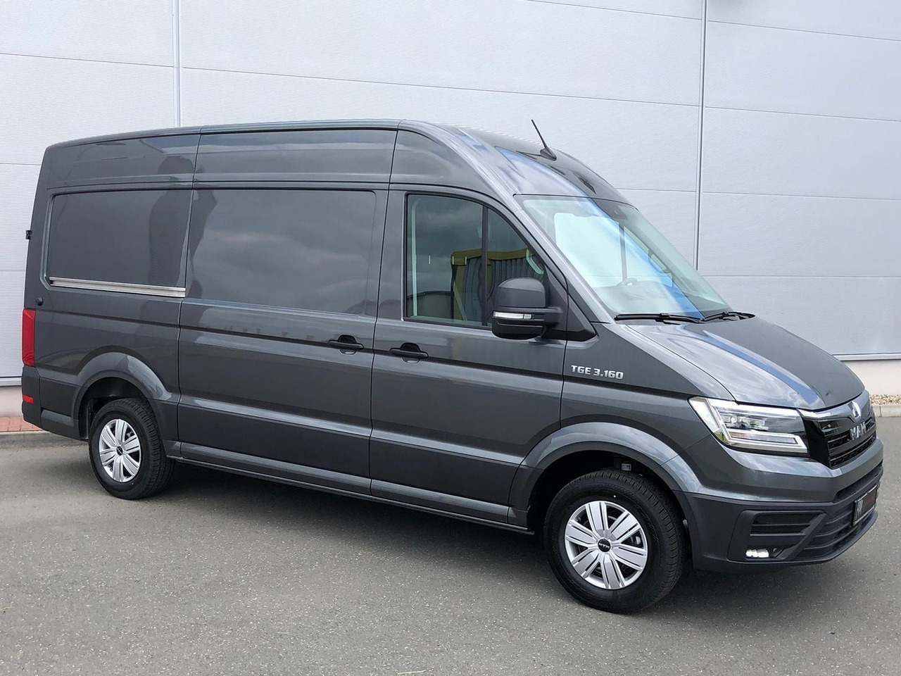 MAN TGE 3.160 L3H3 Kasten LED AHK NAVI GRA RWD SITZH - Coche: foto 2 MAN TGE 3.160 L3H3 Kasten LED AHK NAVI GRA RWD SITZH - Coche: foto 2