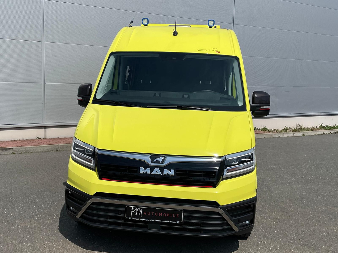 MAN TGE 3.180 L3H3 IndividualS BF3 + BEGLEITFAHRZEUG - Coche: foto 3 MAN TGE 3.180 L3H3 IndividualS BF3 + BEGLEITFAHRZEUG - Coche: foto 3