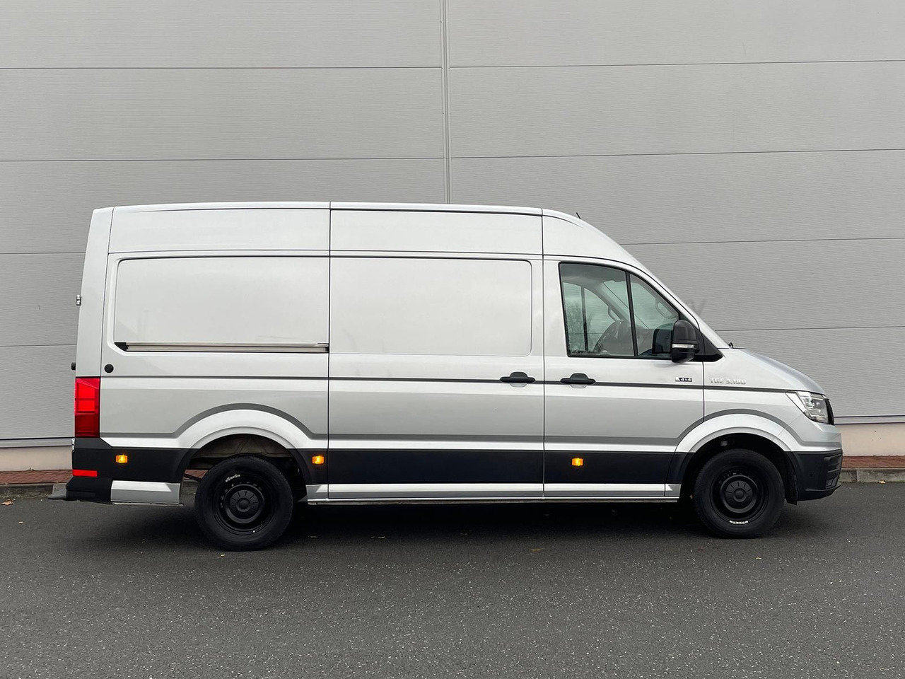 MAN TGE 3.180 L3H3 Kasten 4x4 DIFF NAV ACC STANDH - Furgón: foto 5 MAN TGE 3.180 L3H3 Kasten 4x4 DIFF NAV ACC STANDH - Furgón: foto 5