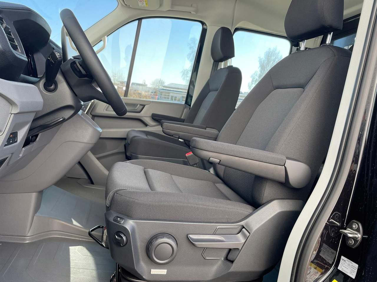 Caja abierta furgoneta, Furgoneta combi nuevo MAN TGE 3.180 Pritsche DOKA LR 4x4 ACC LED DIFF-SPER: foto 25 Caja abierta furgoneta, Furgoneta combi nuevo MAN TGE 3.180 Pritsche DOKA LR 4x4 ACC LED DIFF-SPER: foto 25