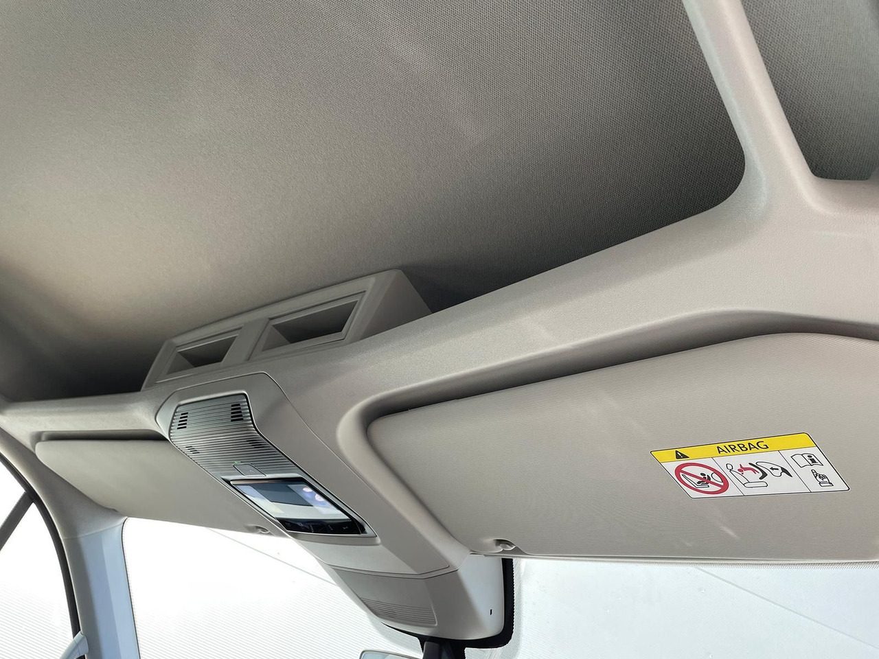 Caja abierta furgoneta, Furgoneta combi nuevo MAN TGE 3.180 Pritsche DOKA LR 4x4 ACC LED DIFF-SPER: foto 28 Caja abierta furgoneta, Furgoneta combi nuevo MAN TGE 3.180 Pritsche DOKA LR 4x4 ACC LED DIFF-SPER: foto 28