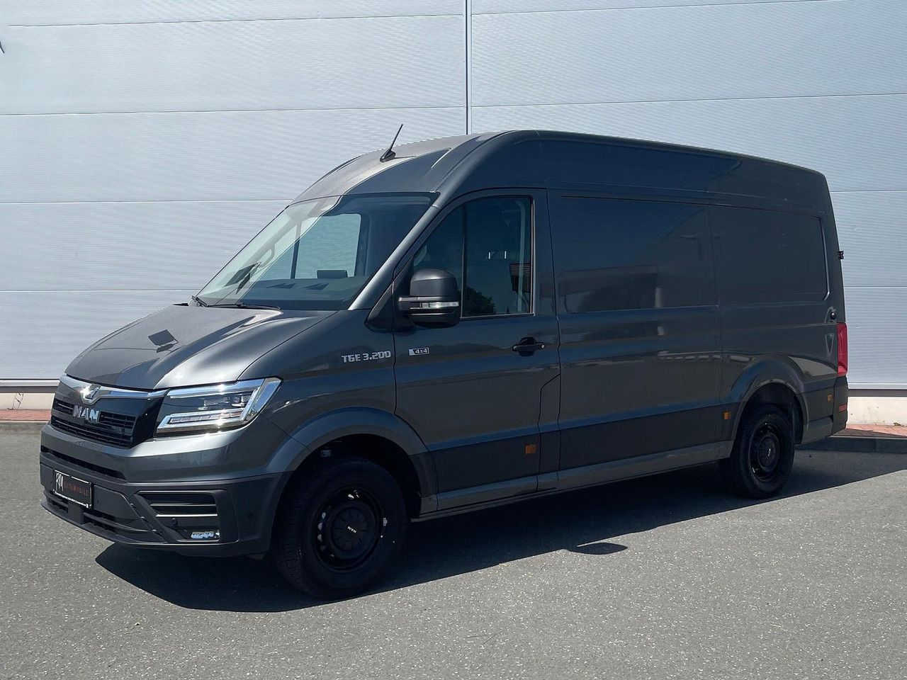 MAN TGE 3.200 L3H3 Kasten 4x4 3-SITZE AHK ACC - Coche: foto 1 MAN TGE 3.200 L3H3 Kasten 4x4 3-SITZE AHK ACC - Coche: foto 1