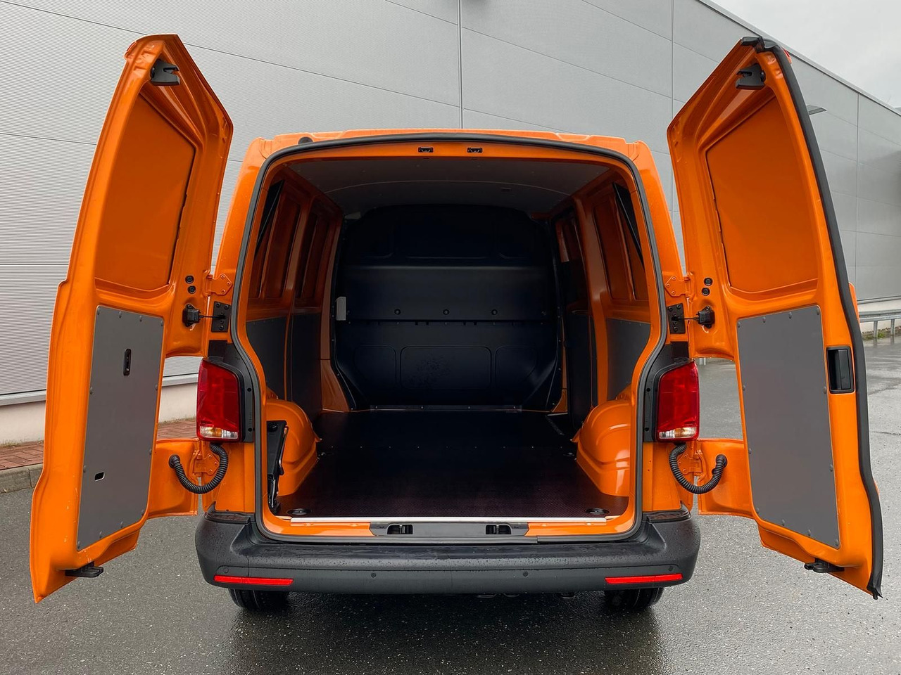 Vehículo comercial ligero Volkswagen T6.1 Transporter Kasten lang LED PDC KLIMA SITZH: foto 11