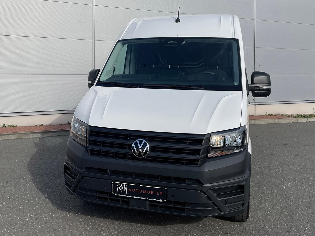 Volkswagen Crafter Kasten 35 L4H3 KAMERA PDC DAB KLIMA MFL - Furgón: foto 3 Volkswagen Crafter Kasten 35 L4H3 KAMERA PDC DAB KLIMA MFL - Furgón: foto 3