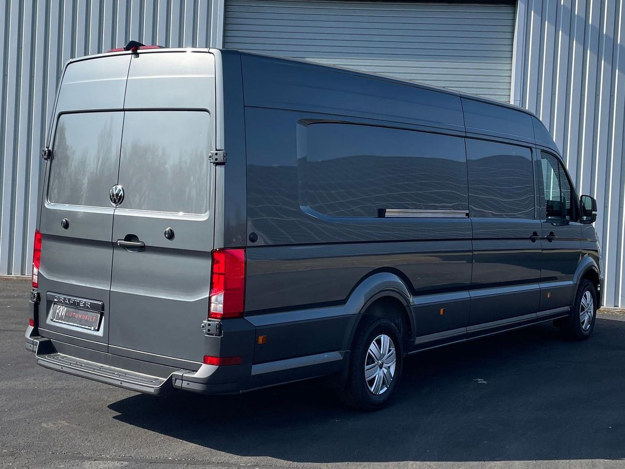 Volkswagen Crafter Kasten 35 L5H3 SITZHZ NAV LED KAMERA DAB - Furgón: foto 5 Volkswagen Crafter Kasten 35 L5H3 SITZHZ NAV LED KAMERA DAB - Furgón: foto 5