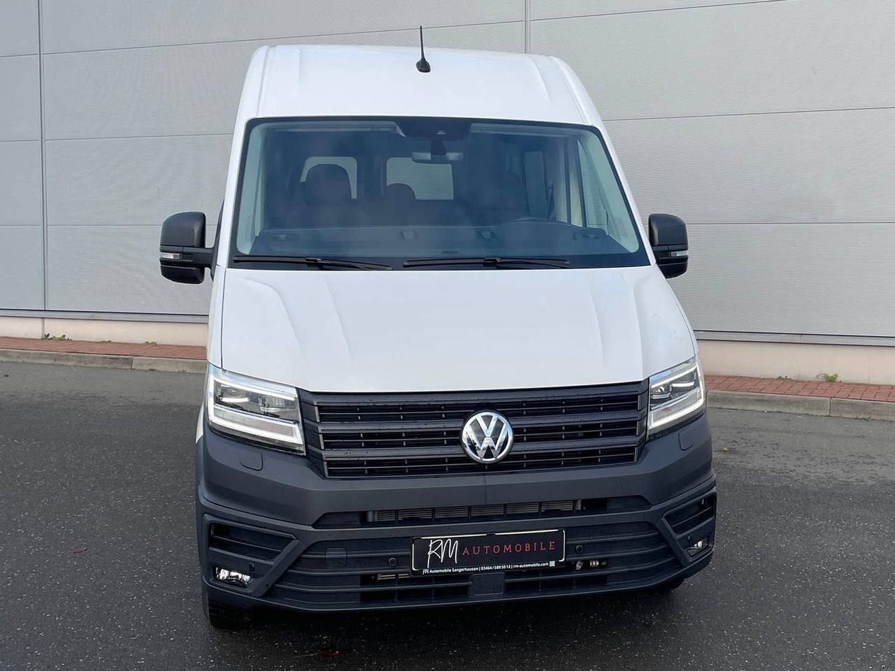 Volkswagen Crafter MIXTO 35 L3H3 Autom NAV SITZH ACC 5SITZE - Furgón, Furgoneta combi: foto 3 Volkswagen Crafter MIXTO 35 L3H3 Autom NAV SITZH ACC 5SITZE - Furgón, Furgoneta combi: foto 3