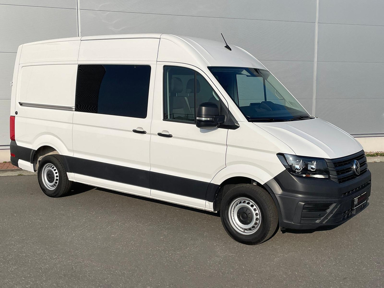 Volkswagen Crafter MIXTO 35 L3H3 KAMERA SITZHZ DAB - Furgón, Furgoneta combi: foto 2 Volkswagen Crafter MIXTO 35 L3H3 KAMERA SITZHZ DAB - Furgón, Furgoneta combi: foto 2