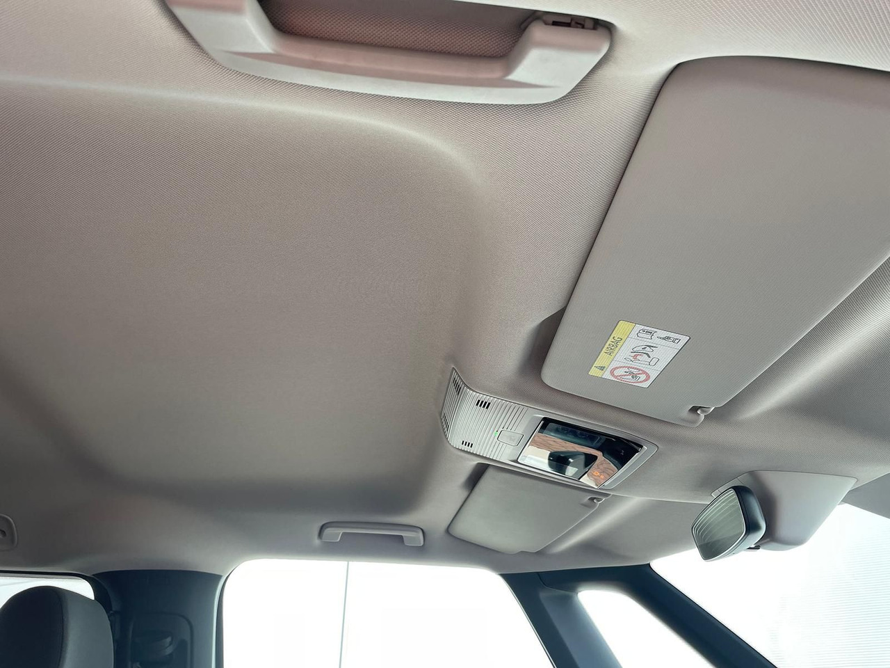 Furgoneta de pasajeros, Furgoneta eléctrica Volkswagen ID.Buzz KW Fahrwerk LM Felgen KLIMA PDC ACC DAB: foto 38