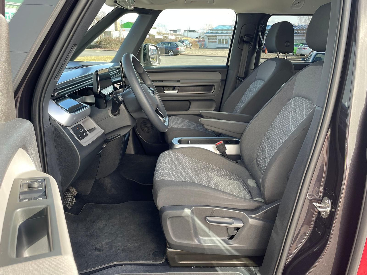 Furgoneta de pasajeros, Furgoneta eléctrica Volkswagen ID.Buzz KW Fahrwerk LM Felgen KLIMA PDC ACC DAB: foto 14