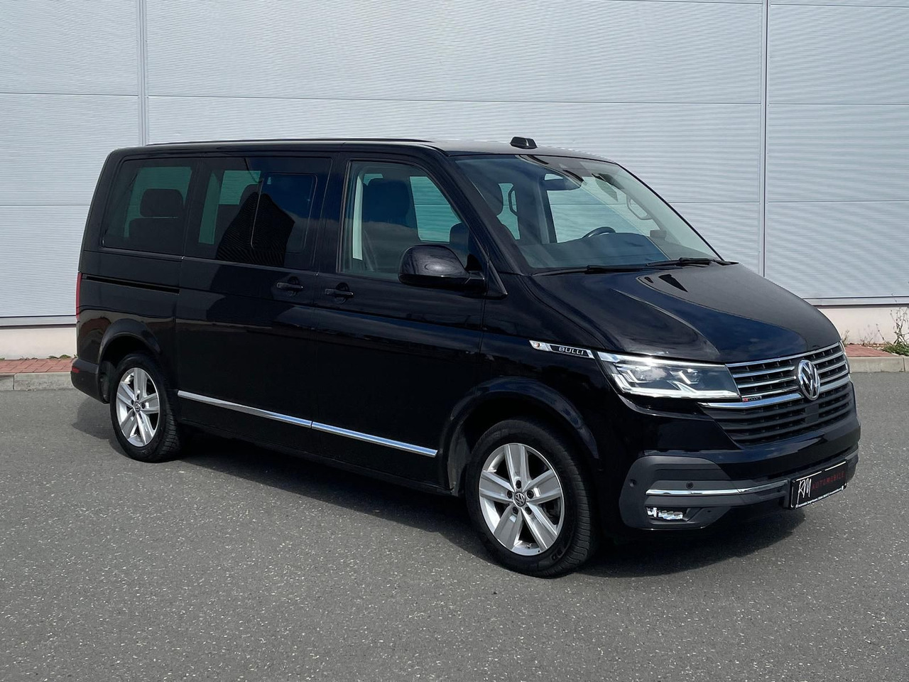 Volkswagen T6.1 Multivan Highline 4M LEDER STANDHZ SITZHZ - Furgoneta de pasajeros: foto 2 Volkswagen T6.1 Multivan Highline 4M LEDER STANDHZ SITZHZ - Furgoneta de pasajeros: foto 2