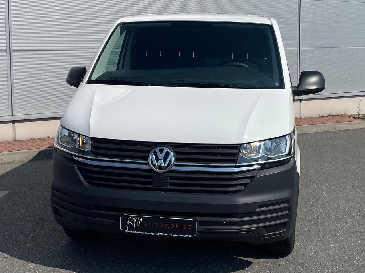 Volkswagen T6.1 Transporter LR 2.0 TDI KLIMA PDC - Furgón: foto 4 Volkswagen T6.1 Transporter LR 2.0 TDI KLIMA PDC - Furgón: foto 4