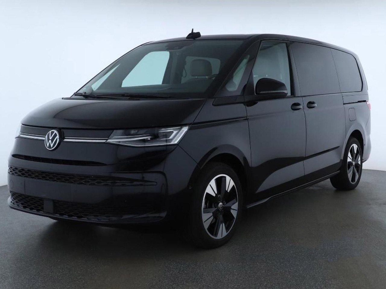 Volkswagen T7 Multivan Life lang Panorama STANDH NAV MATRIX - Minibús, Furgoneta de pasajeros: foto 1 Volkswagen T7 Multivan Life lang Panorama STANDH NAV MATRIX - Minibús, Furgoneta de pasajeros: foto 1