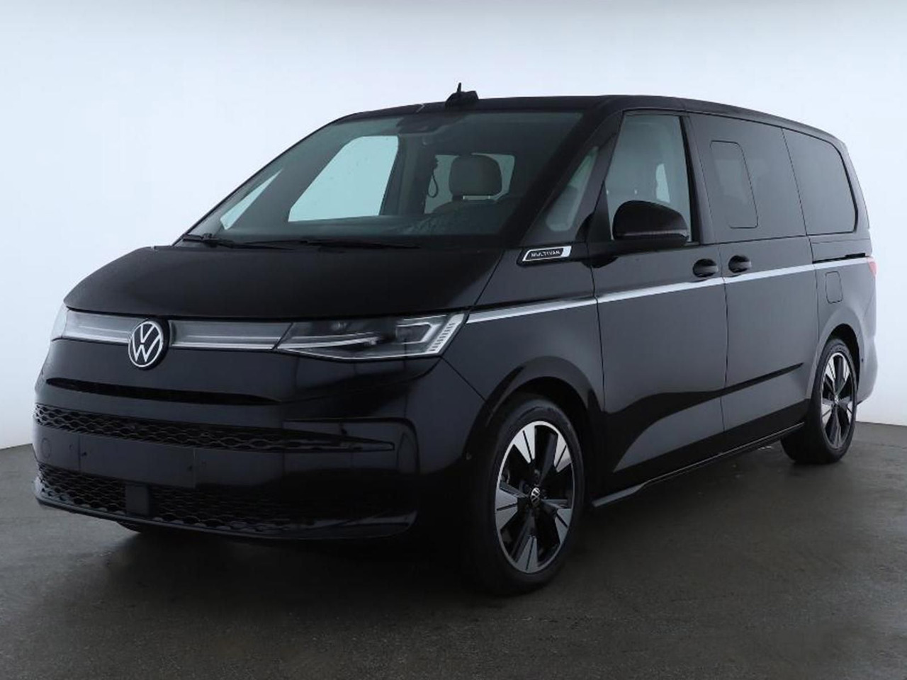 Volkswagen T7 Multivan Style eHybrid LR 4MOTION AHK ACC - Furgoneta de pasajeros: foto 1 Volkswagen T7 Multivan Style eHybrid LR 4MOTION AHK ACC - Furgoneta de pasajeros: foto 1
