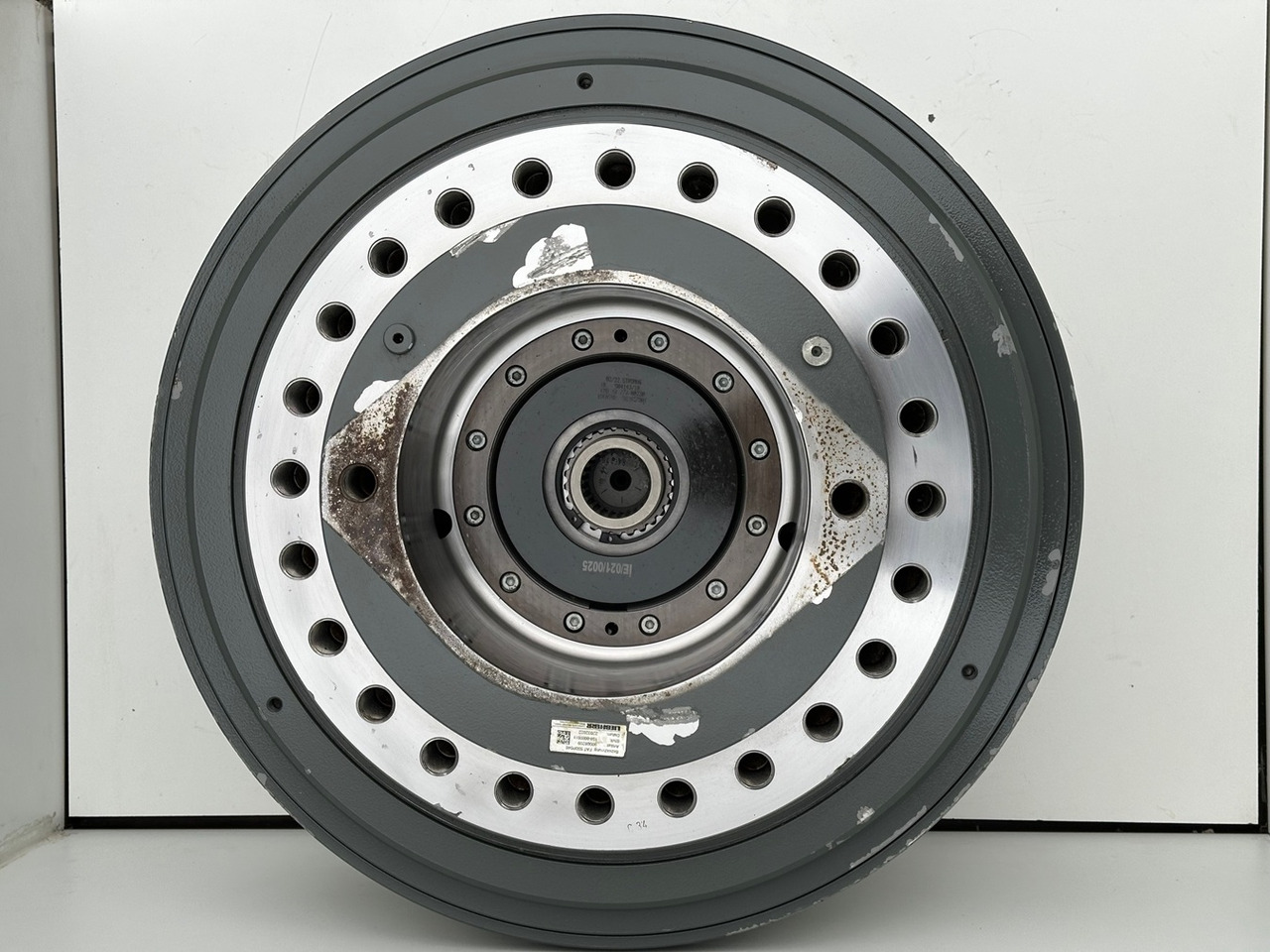 LIEBHERR Original Fahrantrieb Typ:FAT550P046 mit ID-Nr.9443780 – ID-Nr.944378003 – ID-Nr.90008209. A900,LH120,LH150,E974,ER974,LOS412,LOS974,R964,R966,R970,R974,R976,R980. #944378003.159-011# - Mando final para Excavadora de cadenas: foto 5 LIEBHERR Original Fahrantrieb Typ:FAT550P046 mit ID-Nr.9443780 – ID-Nr.944378003 – ID-Nr.90008209. A900,LH120,LH150,E974,ER974,LOS412,LOS974,R964,R966,R970,R974,R976,R980. #944378003.159-011# - Mando final para Excavadora de cadenas: foto 5