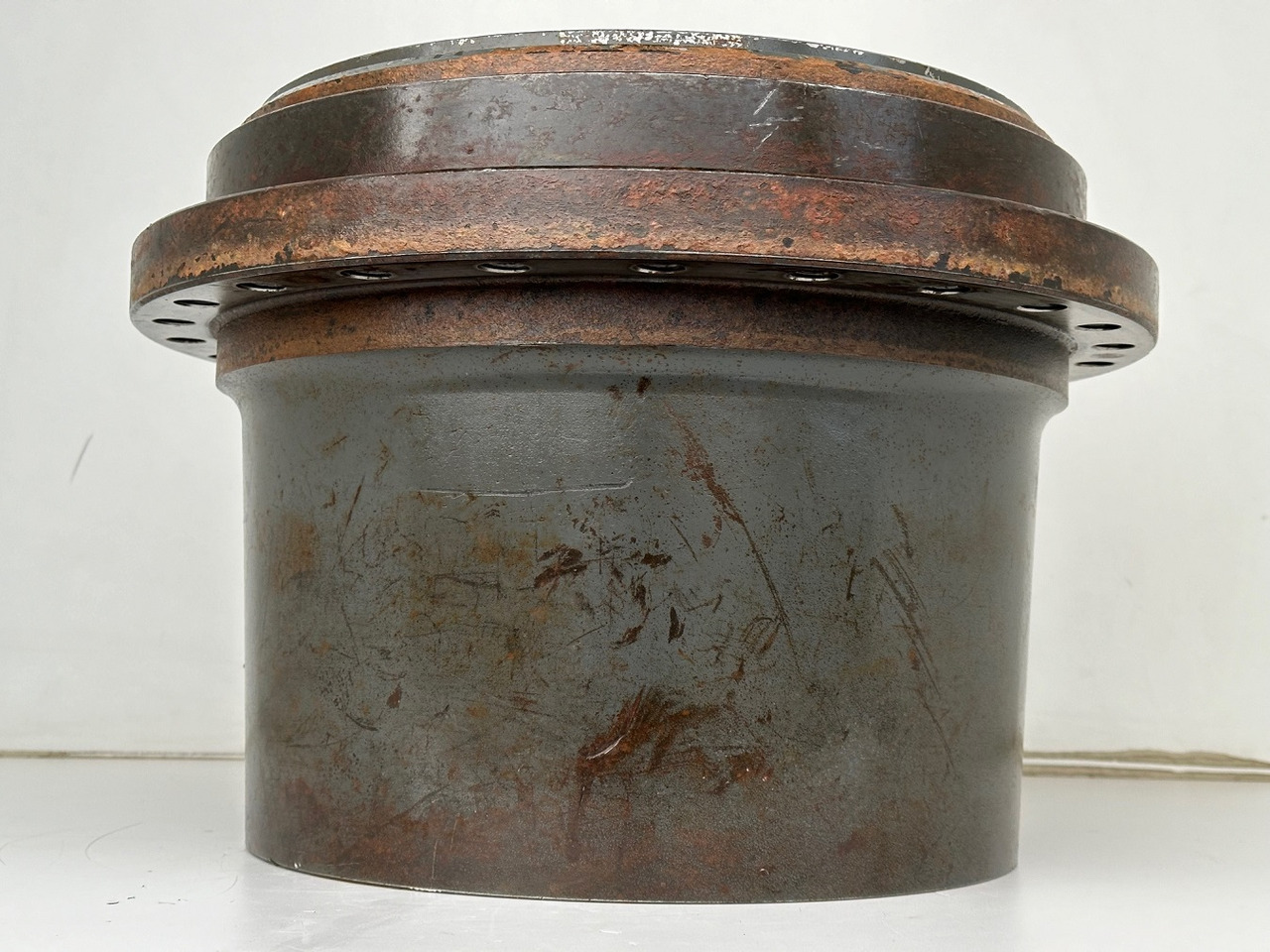 Liebherr Anschlußträger ID-Nr.90207972 mit Innenrad ID-Nr.944315903. FAT400P130-FAT400P139. R926,R928,R930,R934,R936,R938. #0992#0972# - Transmisión para Maquinaria de construcción: foto 2 Liebherr Anschlußträger ID-Nr.90207972 mit Innenrad ID-Nr.944315903. FAT400P130-FAT400P139. R926,R928,R930,R934,R936,R938. #0992#0972# - Transmisión para Maquinaria de construcción: foto 2