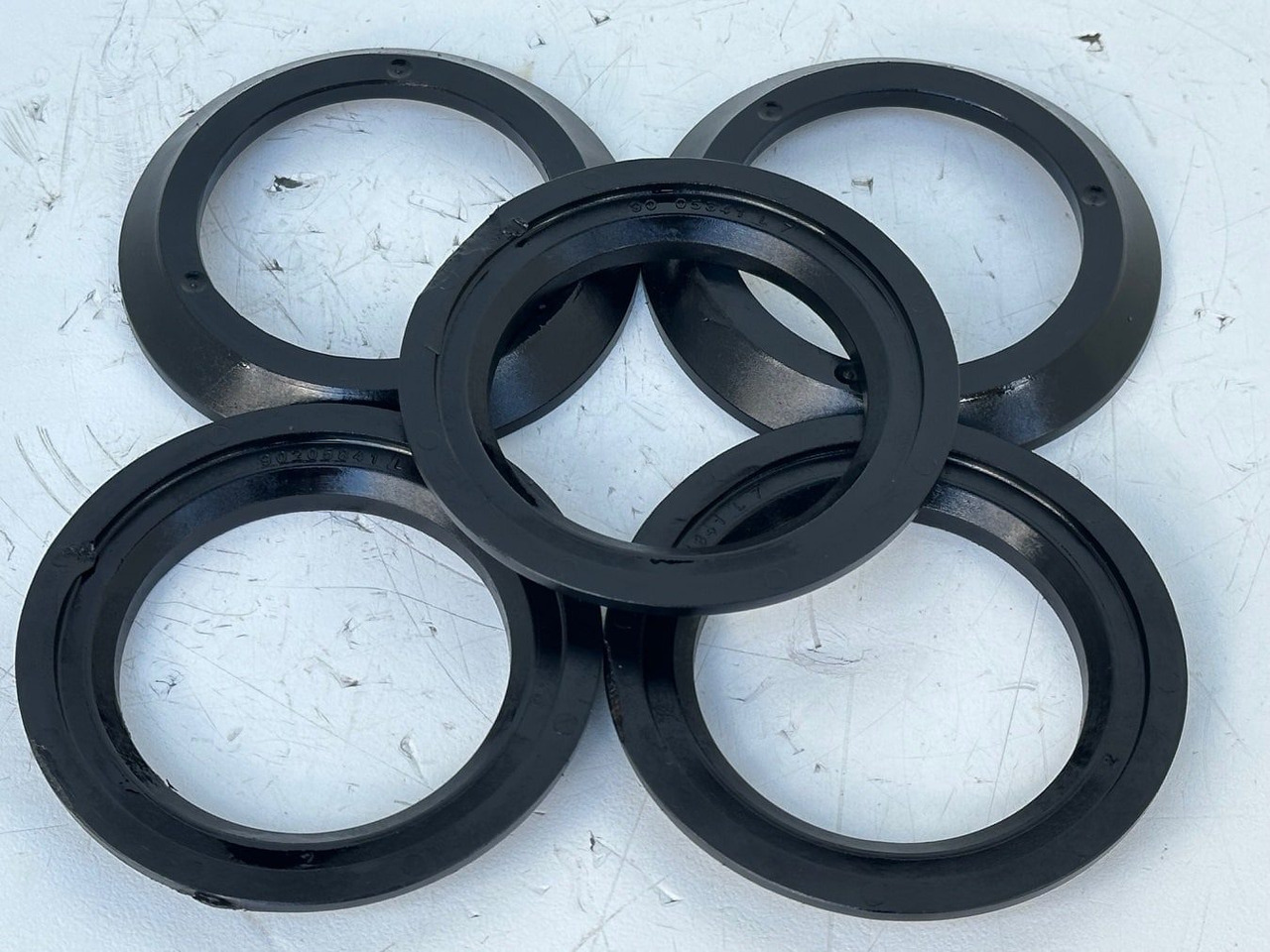 Liebherr Distanzscheibe ID-Nr.90205841. FAT350P126 - FAT350P138. R920 - R922 - R924 - R925 - R926 - R930 T. #90205841.11.11# - Caja de cambios para Maquinaria de construcción: foto 1 Liebherr Distanzscheibe ID-Nr.90205841. FAT350P126 - FAT350P138. R920 - R922 - R924 - R925 - R926 - R930 T. #90205841.11.11# - Caja de cambios para Maquinaria de construcción: foto 1