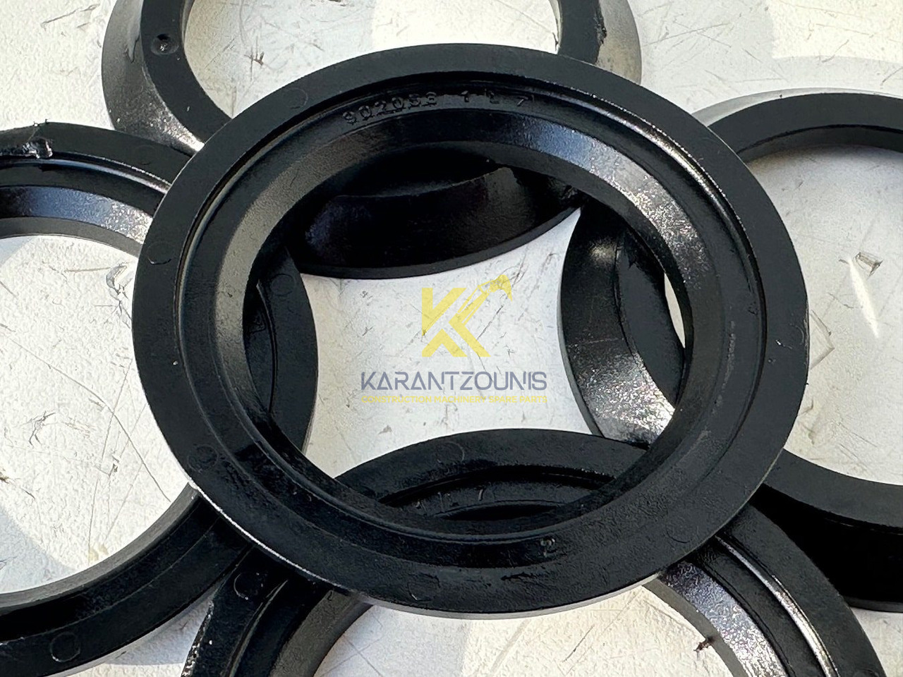 Liebherr Distanzscheibe ID-Nr.90205841. FAT350P126 - FAT350P138. R920 - R922 - R924 - R925 - R926 - R930 T. #90205841.11.11# - Caja de cambios para Maquinaria de construcción: foto 4 Liebherr Distanzscheibe ID-Nr.90205841. FAT350P126 - FAT350P138. R920 - R922 - R924 - R925 - R926 - R930 T. #90205841.11.11# - Caja de cambios para Maquinaria de construcción: foto 4