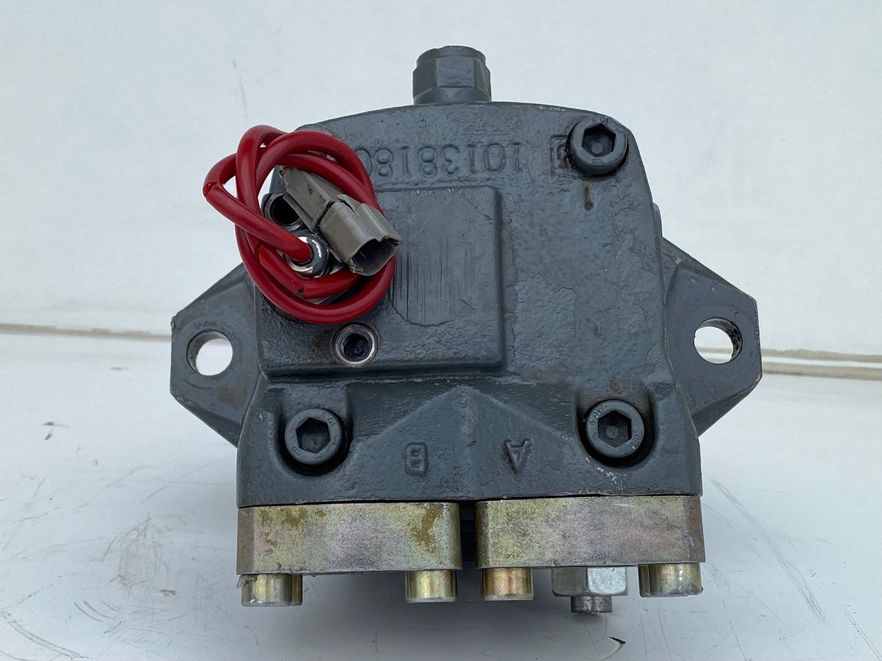 Motor hidráulico para Excavadora de ruedas Liebherr Hydraulikeinbaumotor FMF045, ID-Nr.10132702.  A924, LH30C, LH30M, LH35M, LH35MT, LH40C, LH40CP, LH40M, LH40MP, LH50CHR, LH50M, LH50MHR, LH50MT.  #33179#: foto 8
