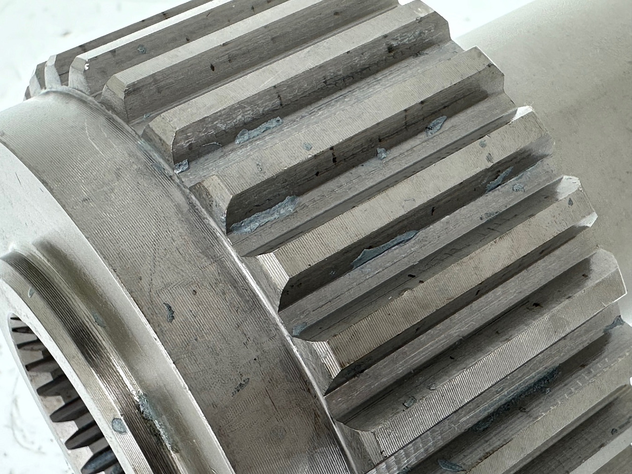 Piezas del tren de rodaje para Maquinaria de construcción Liebherr Lamellenträger ID-Nr.90218052. FAT500F522, FAT500F528, FAT500F529, FAT500F559. PR73605, PR7363, PR7364. #90218052.02#: foto 11 Piezas del tren de rodaje para Maquinaria de construcción Liebherr Lamellenträger ID-Nr.90218052. FAT500F522, FAT500F528, FAT500F529, FAT500F559. PR73605, PR7363, PR7364. #90218052.02#: foto 11