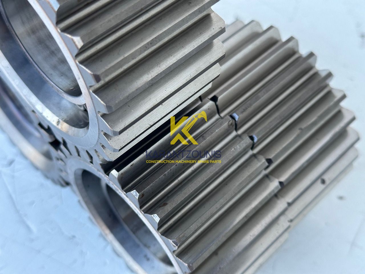 Liebherr Planetenrad ID-Nr.90205840. FAT350P126 - FAT350P138. R920 - R922 - R924 - R925 - R926 - R930 T. #90205840.10.08# - Mando final para Excavadora de cadenas: foto 5 Liebherr Planetenrad ID-Nr.90205840. FAT350P126 - FAT350P138. R920 - R922 - R924 - R925 - R926 - R930 T. #90205840.10.08# - Mando final para Excavadora de cadenas: foto 5