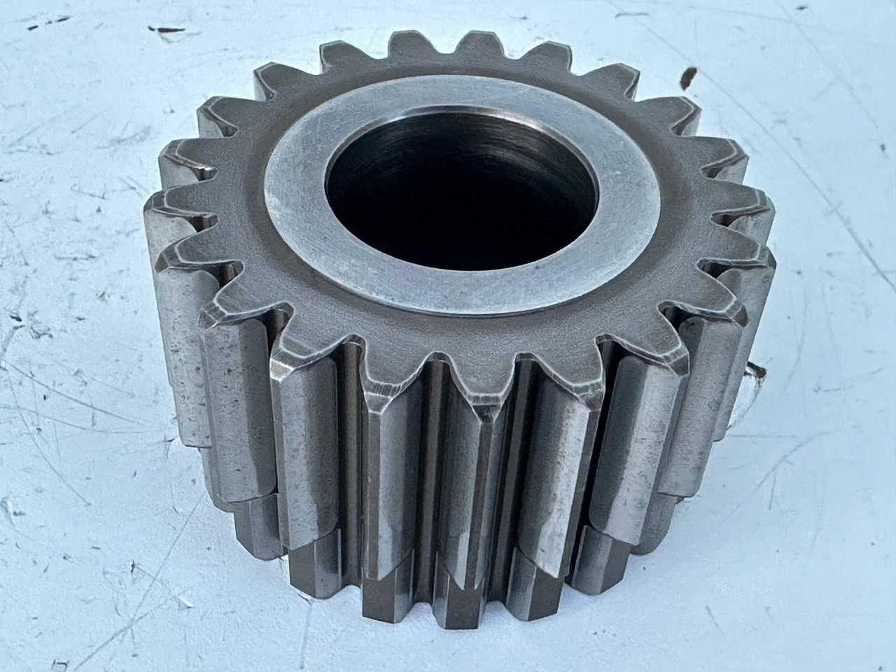 Liebherr Sonnenrad ID-Nr.90002821. FAT400P112, FAT400P130, FAT400P139. R926, R928, R930, R934, R936, R938, R940, R944, R946, R950 T. #01.51139# - Transmisión para Maquinaria de construcción: foto 3 Liebherr Sonnenrad ID-Nr.90002821. FAT400P112, FAT400P130, FAT400P139. R926, R928, R930, R934, R936, R938, R940, R944, R946, R950 T. #01.51139# - Transmisión para Maquinaria de construcción: foto 3