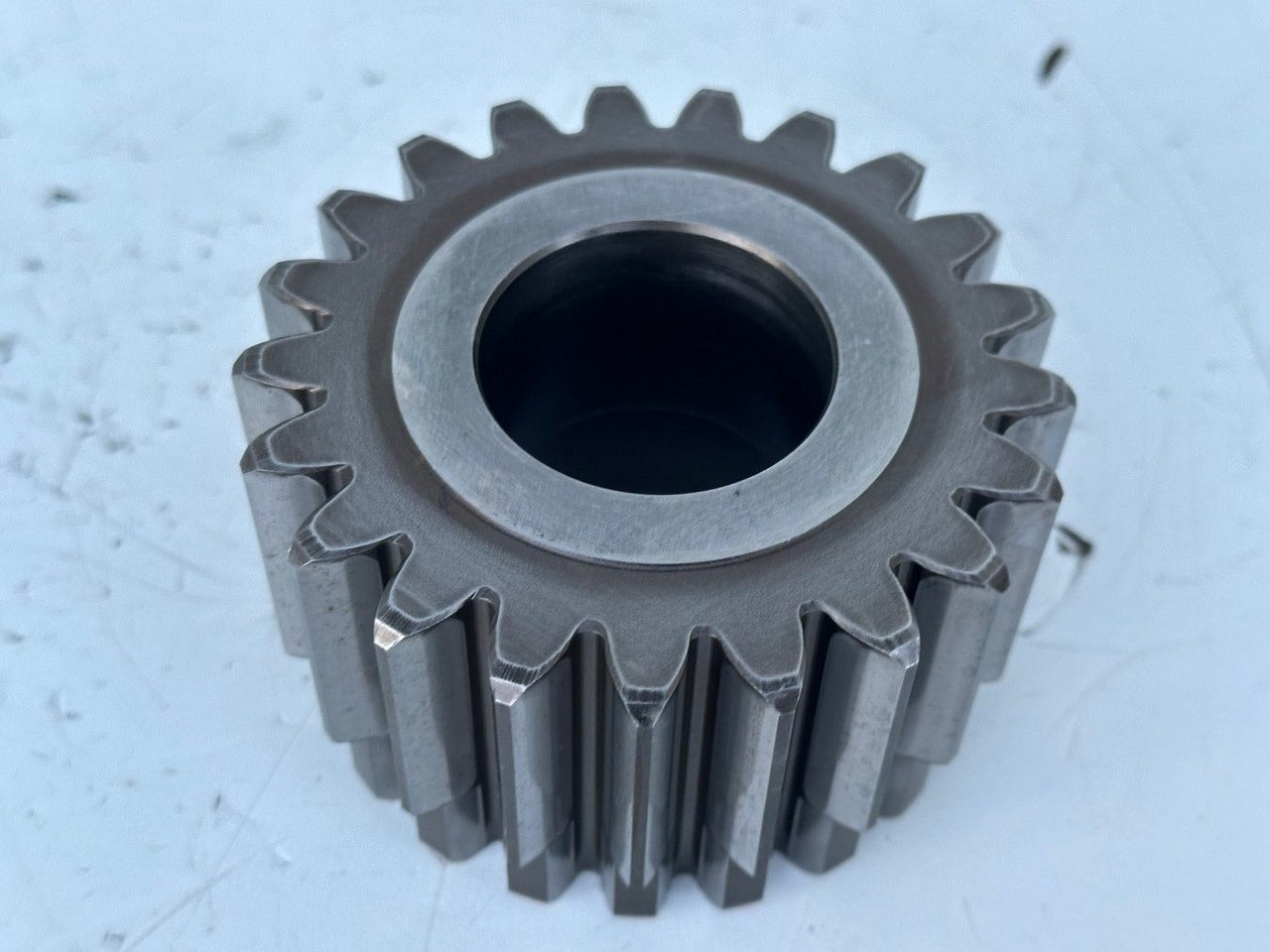 Liebherr Sonnenrad ID-Nr.90002821. FAT400P112, FAT400P130, FAT400P139. R926, R928, R930, R934, R936, R938, R940, R944, R946, R950 T. #01.51139# - Transmisión para Maquinaria de construcción: foto 4 Liebherr Sonnenrad ID-Nr.90002821. FAT400P112, FAT400P130, FAT400P139. R926, R928, R930, R934, R936, R938, R940, R944, R946, R950 T. #01.51139# - Transmisión para Maquinaria de construcción: foto 4