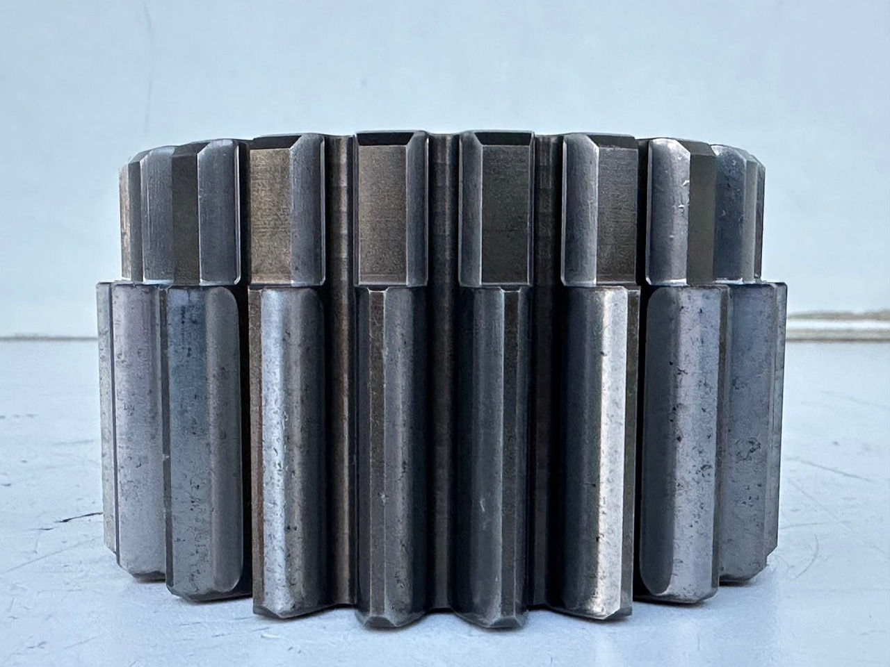 Liebherr Sonnenrad ID-Nr.90002821. FAT400P112, FAT400P130, FAT400P139. R926, R928, R930, R934, R936, R938, R940, R944, R946, R950 T. #01.51139# - Transmisión para Maquinaria de construcción: foto 2 Liebherr Sonnenrad ID-Nr.90002821. FAT400P112, FAT400P130, FAT400P139. R926, R928, R930, R934, R936, R938, R940, R944, R946, R950 T. #01.51139# - Transmisión para Maquinaria de construcción: foto 2