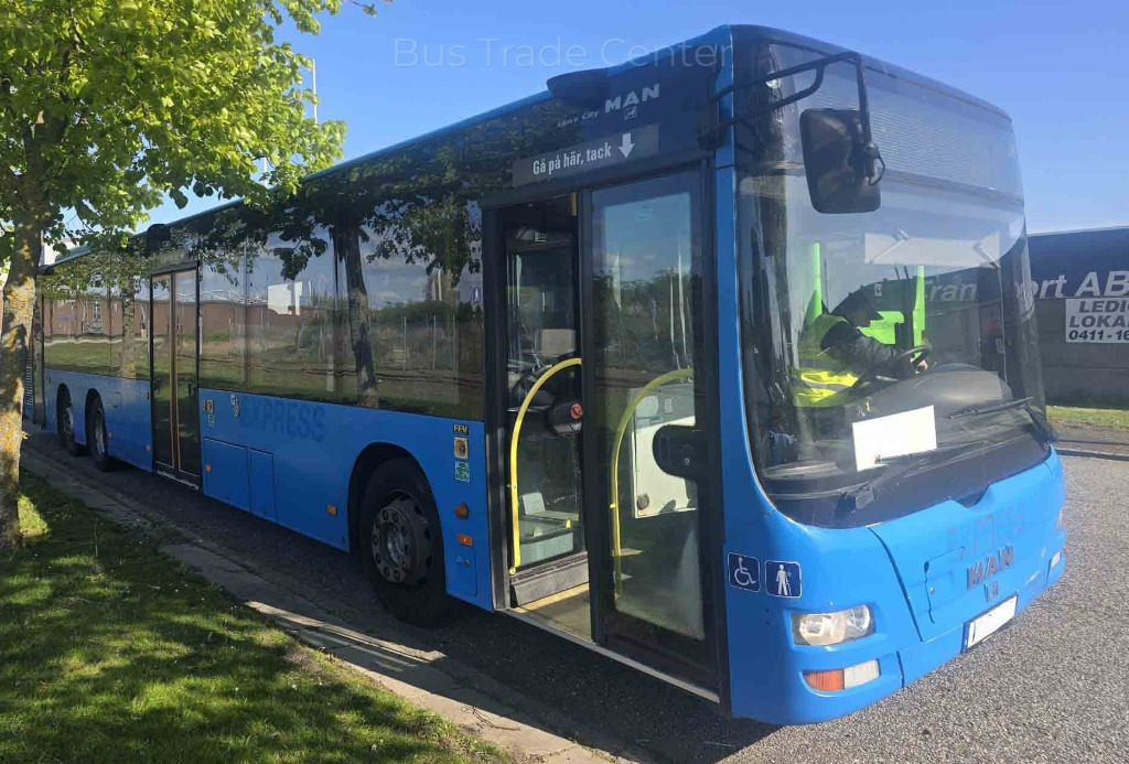 MAN LION´S CITY LLE A26 - Autobús suburbano: foto 1 MAN LION´S CITY LLE A26 - Autobús suburbano: foto 1