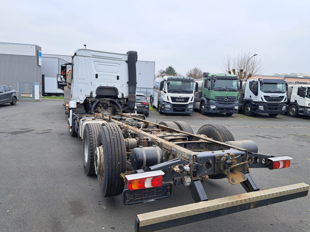 Mercedes Benz Actros 2545 L 6x2 Motorschaden(Nr. 5785) - Chasis camión: foto 5 Mercedes Benz Actros 2545 L 6x2 Motorschaden(Nr. 5785) - Chasis camión: foto 5