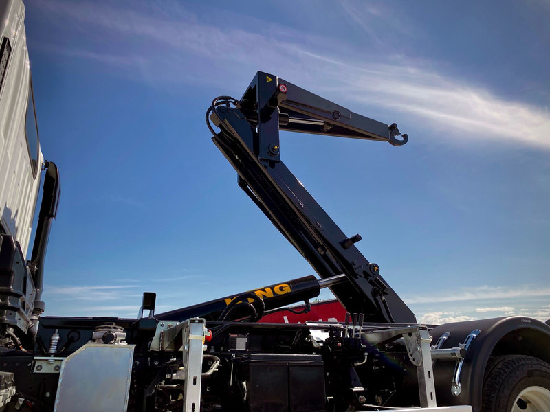 Isuzu M27 - Multibasculante camión: foto 5 Isuzu M27 - Multibasculante camión: foto 5