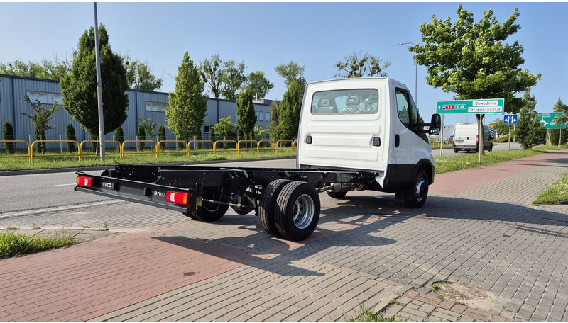 Chasis camión nuevo Iveco Daily 70C18 - nowe!: foto 6