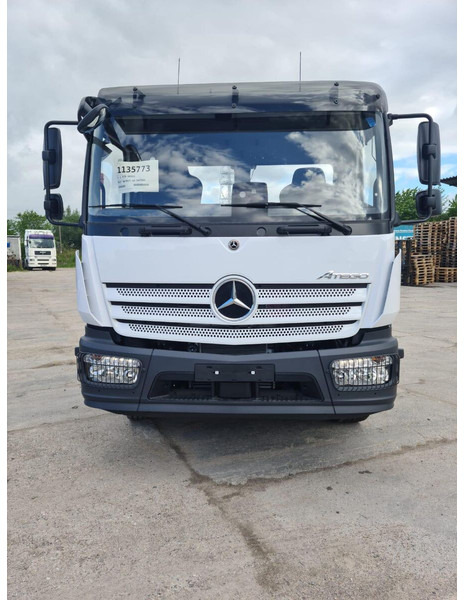 Mercedes-Benz Atego 1527L - Multibasculante camión: foto 3 Mercedes-Benz Atego 1527L - Multibasculante camión: foto 3
