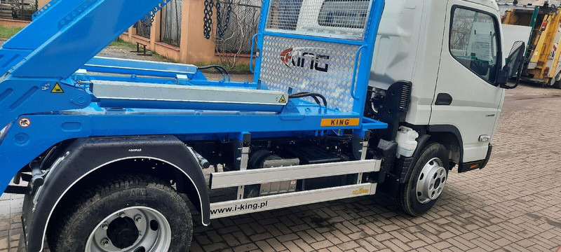 Mitsubishi Fuso 7C18 KING BR4 - Portacontenedor de cadenas camión: foto 5 Mitsubishi Fuso 7C18 KING BR4 - Portacontenedor de cadenas camión: foto 5